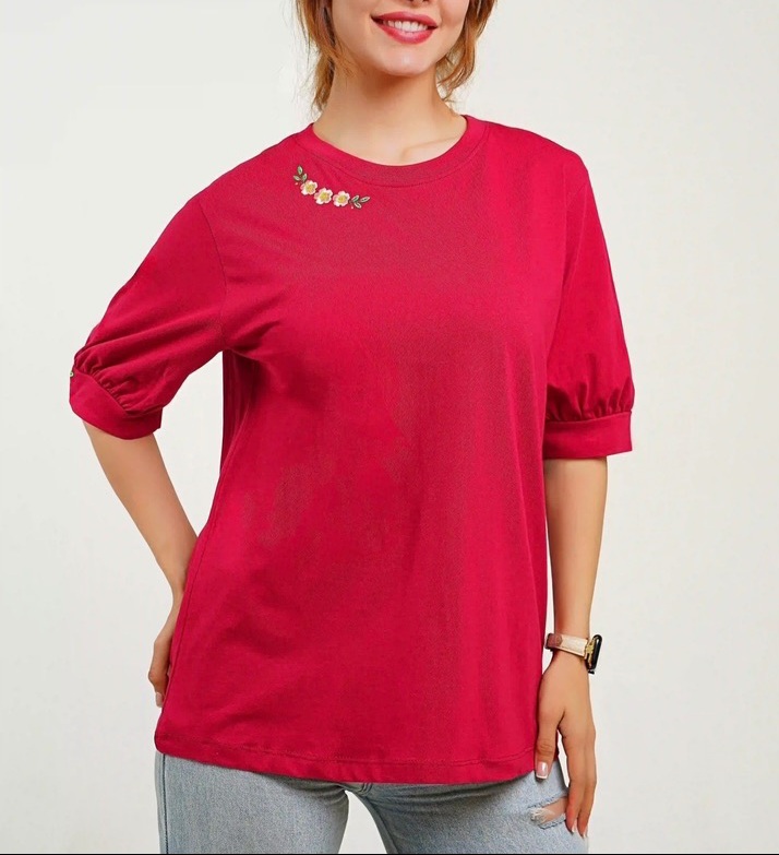 تیشرت قواره دار گلبوته